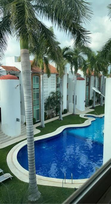 Lovely 3 Bedroom Condo With Pool 伊斯塔帕 外观 照片