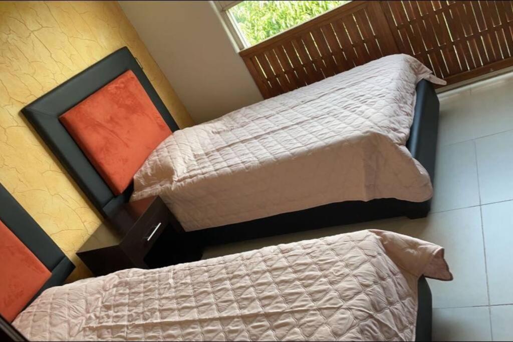 Lovely 3 Bedroom Condo With Pool 伊斯塔帕 外观 照片